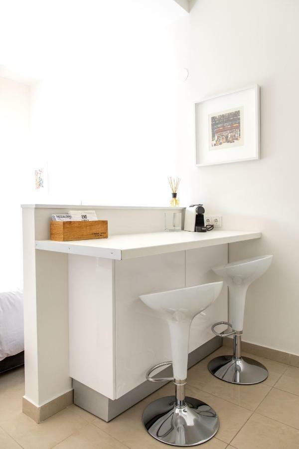 The Modern Suite Saloniki Zewnętrze zdjęcie